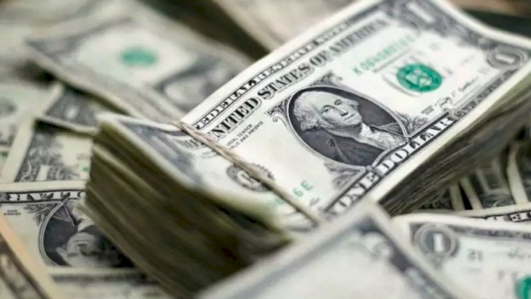    Dollar almaq istəyənlərin NƏZƏRİNƏ   