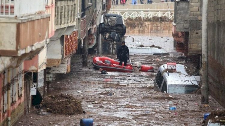    Türkiyədə güclü sel nəticəsində ölənlərin sayı 17-yə çatdı   