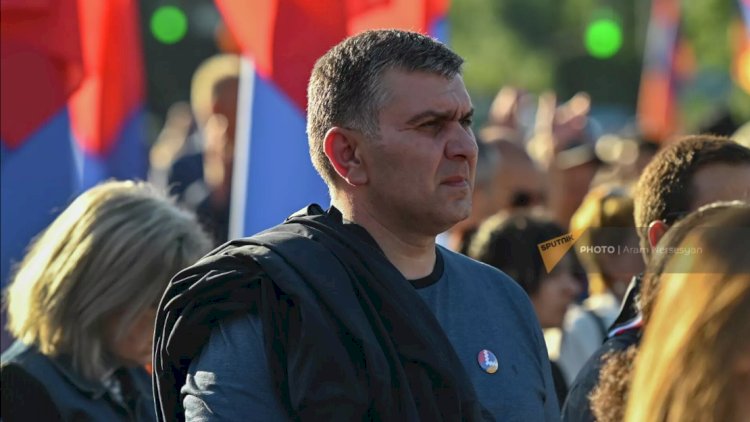    General Xaçaturovun həbsi: Vəkili danışdı   