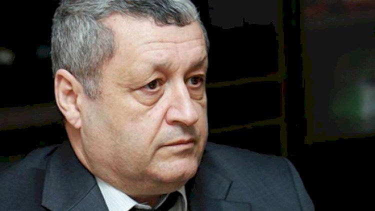    “Guya onların Bəxtiyarın şərəfsizliyindən xəbərləri yox idimi?”    