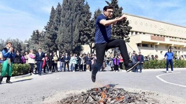    Nazirin bu fotosu müzakirələrə səbəb oldu   