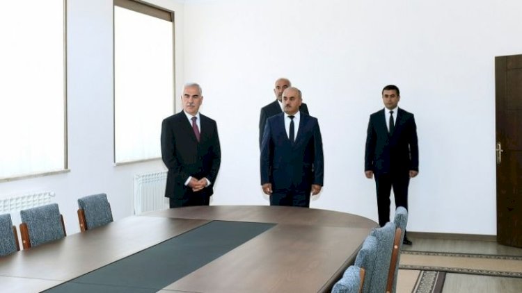    İşdən çıxarılan icra başçısını Vasif Talıbovla nə bağlayır?   