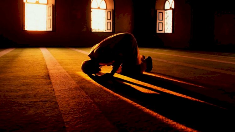    Namaz qılmayan şəxs oruc tuta bilərmi? - Açıqlama   