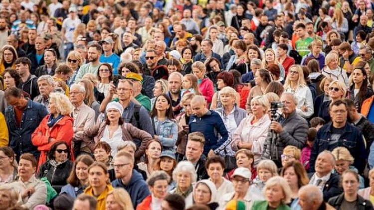    80 il sonra Yer kürəsinin əhalisi azalacaq - Proqnoz   