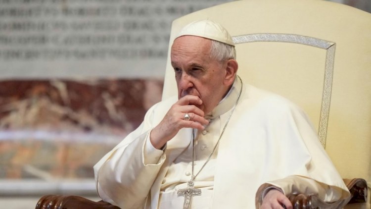    Roma Papası xəstəxanaya yerləşdirildi   