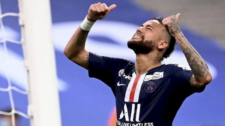    Neymar kazinoda 1 milyon avro itirdi    