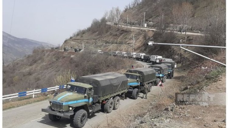    Sülhməramlıların avtomobilləri Xankəndi yolunda maneəsiz hərəkət edirlər   