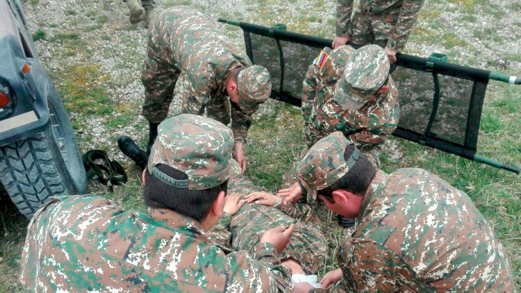    Azərbaycanla sərhəddə ermənilər bir-birini güllələdi    