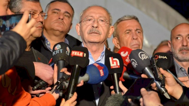   Kılıçdaroğlu səccadənin üzərində durdu, tənqid hədəfi oldu   - Foto