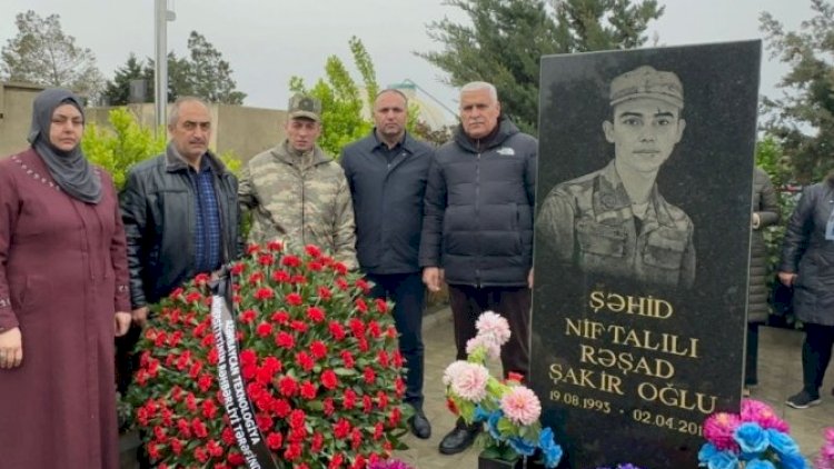    Aprel şəhidi Rəşad Niftalılı anıldı - Fotolar   