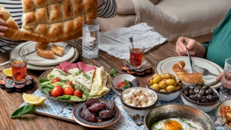    İftardan sonra çay və kofe içməyə diqqət edin - Həkim məsləhəti    