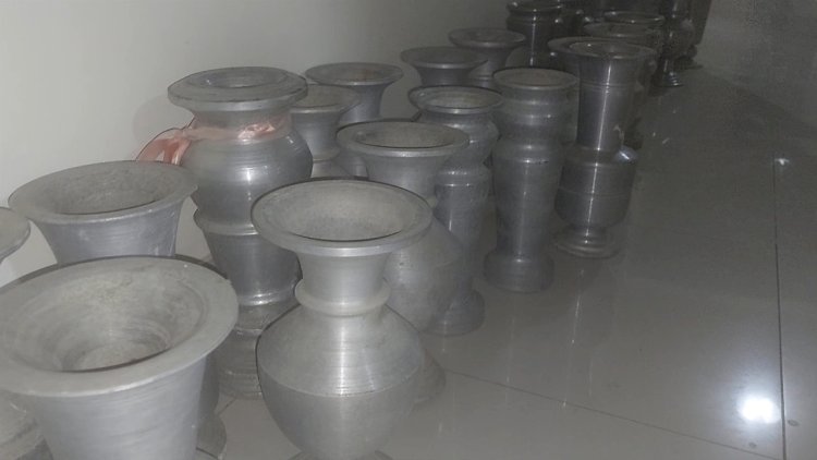    Gəncədə qəbiristanlıqdan güldan oğurlayan şəxs tutuldu   