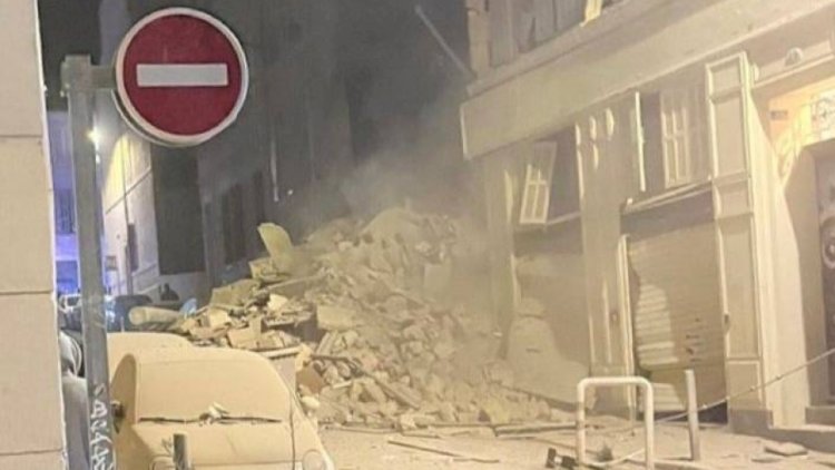    Marseldə yaşayış bina çökdü   