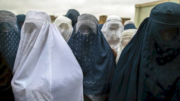    “Taliban“ internet kafelərə qarşı tələbləri artırır   