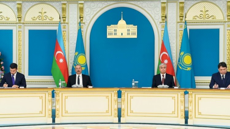    İlham Əliyev qazaxıstanlı həmkarını Azərbaycana səfərə dəvət etdi   