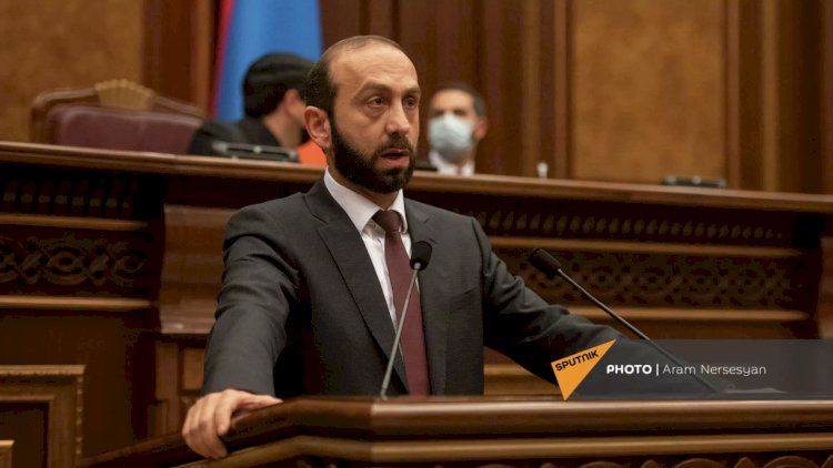    Mirzoyan Bayramovla görüşməyə hazırdır   