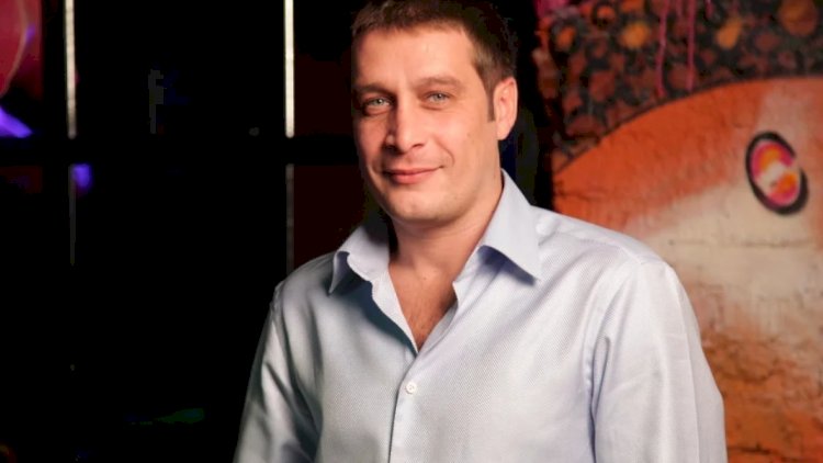    Atası azərbaycanlı olan rus yazıçı dəfn edildi   