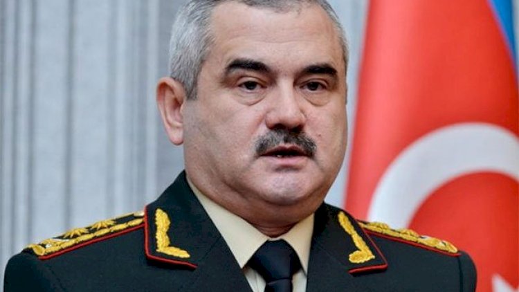    Prezident məşhur generalı işdən çıxardı   