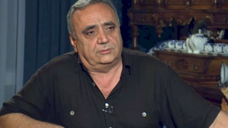    Əməkdar artist kimi “çaqqal“ adlandırdı?   