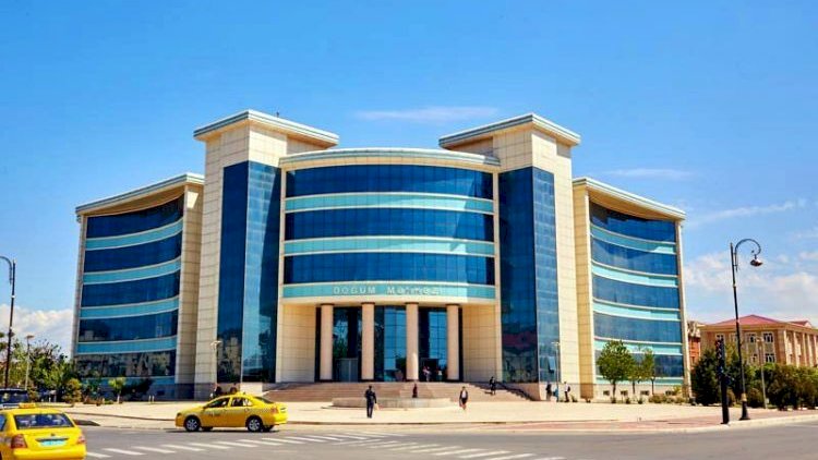    Naxçıvanlıların narazılıq etdiyi baş həkim işdən çıxarıldı    