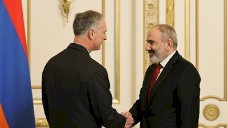   Paşinyan ABŞ elçisini qəbul etdi   
