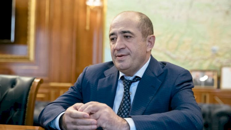    Deputat vəfat etdi    