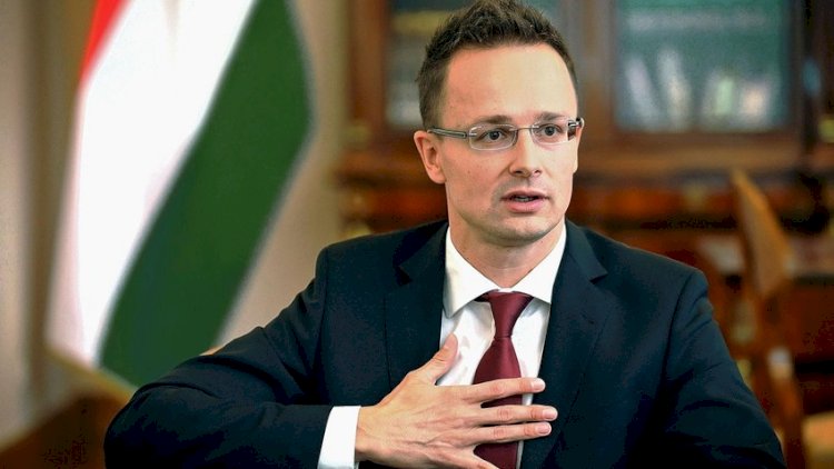    Siyarto: Ən realist və yaxşı həll yolu Azərbaycandan qaz idxal etməkdir   