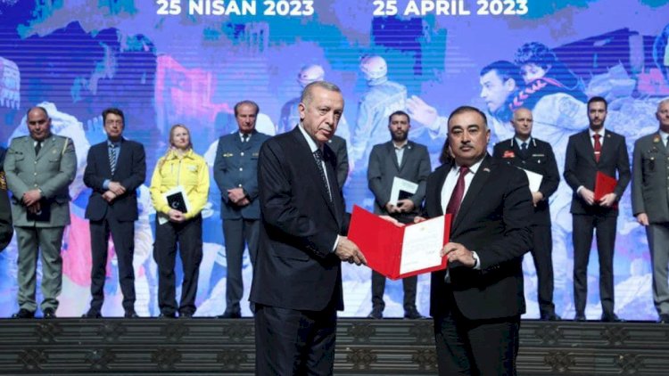   Ərdoğan Azərbaycan səfirinə mükafat verdi    