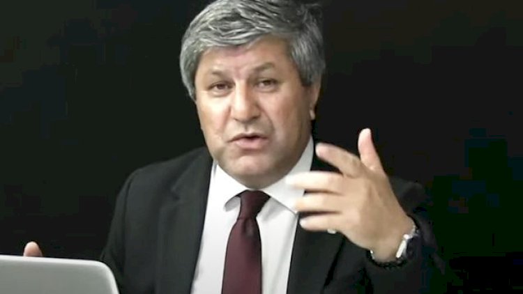    Əvəz Zeynallı məhkəmədə qulağına salfet tıxadı    