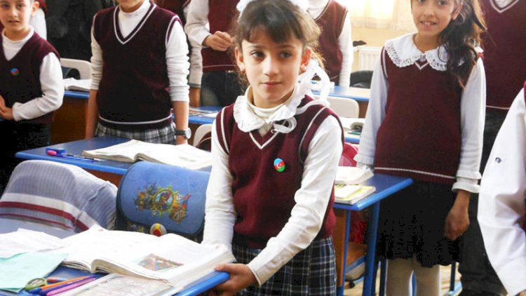    Bu həftə IV sinif şagirdlərinin yerdəyişməsi dayandırılacaq   