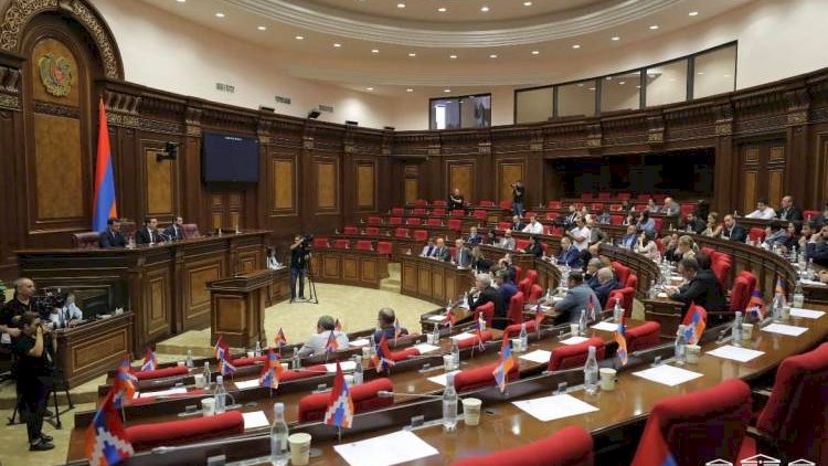    Erməni deputatlar Ankaraya yollanır   