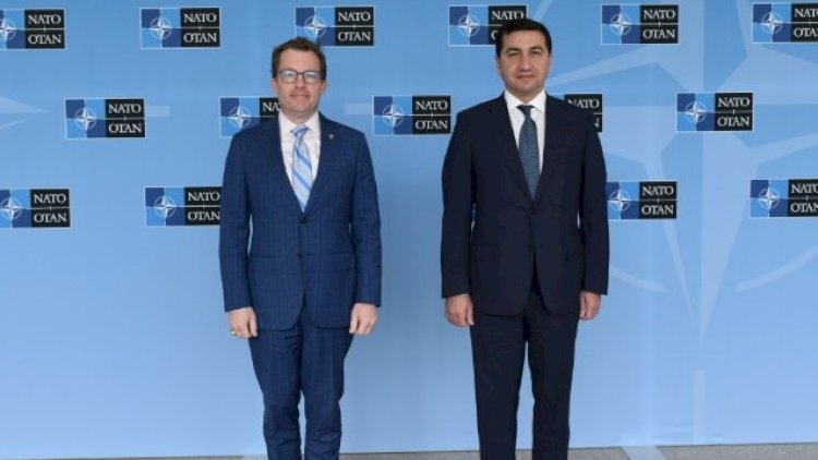    Hikmət Hacıyev NATO-da normallaşma prosesini müzakirə etdi   