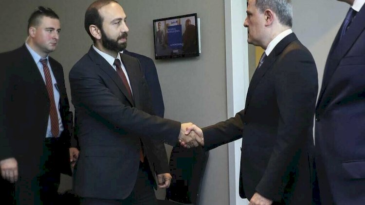    Bayramov Mirzoyanla 4 gündür eyni otaqda:   Nələri müzakirə edirlər?