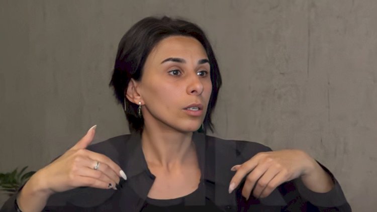    “Onun övladı ölüb, gedib salona dırnağını sökdürməli idi?!”    