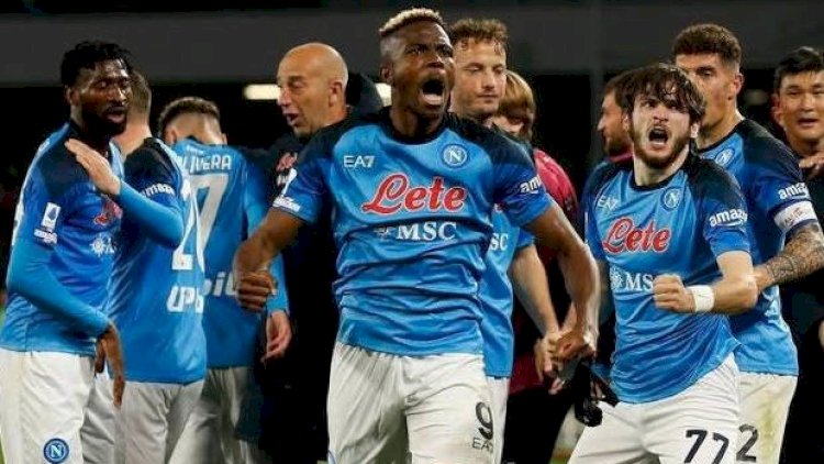    “Napoli” 33 il sonra İtaliya çempionu oldu   