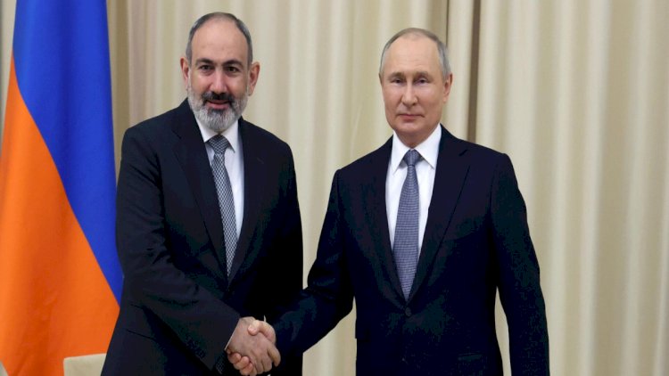    Paşinyan Moskvaya gedir   