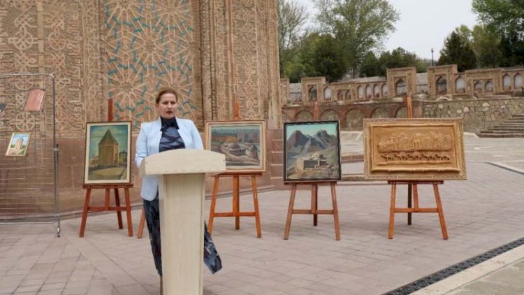    İşdən çıxarılan nazirlə bağlı ilginc faktlar: Villalar, xadiməsinə verilən maaş...   