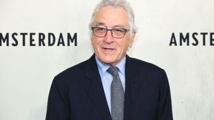    79 yaşlı Robert De Niro yeddinci dəfə ata oldu    