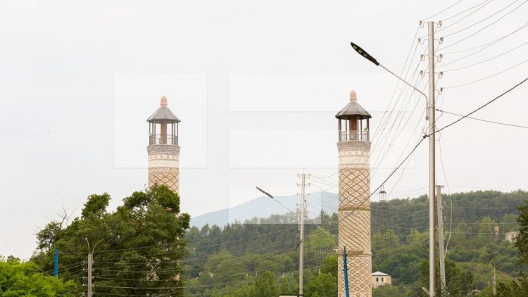    Şuşada 17 binadan ibarət yaşayış kompleksinin təməli qoyuldu   