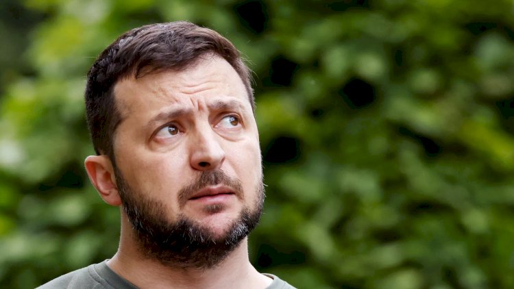    Zelenski yenə pərt oldu   