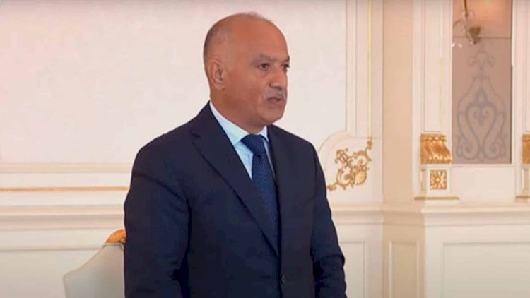    İcra başçısı xanım müavinini işdən çıxardı    