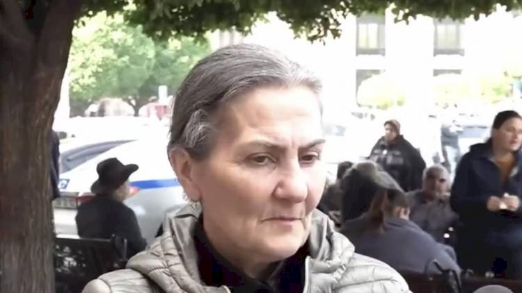    Oğlu müharibədə ölən ana: “Paşinyan qorxaq deyilsə, yanıma gəlsin”   