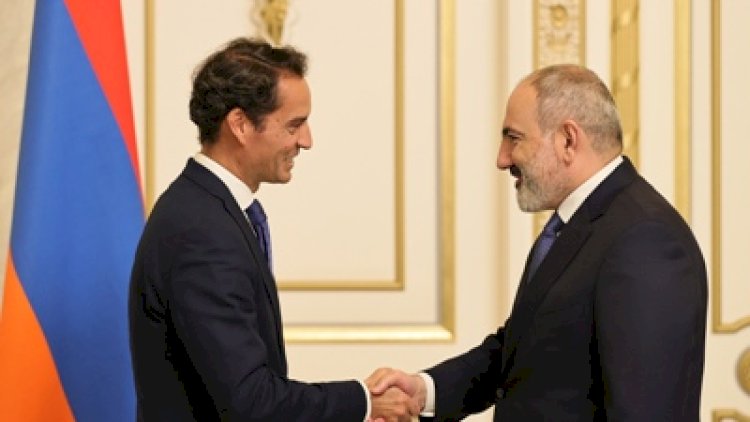    Paşinyan NATO rəsmisi ilə görüşdü   