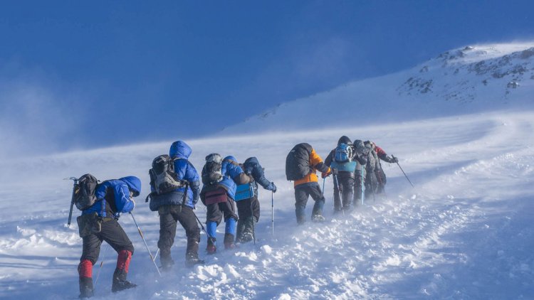    6 nəfərlik qrup Elbrus dağında itkin düşdü   