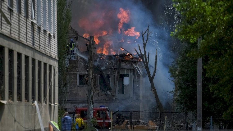    Rusiya Ukraynanı “raket yağışı”na tutdu   