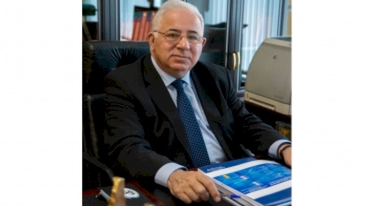    Putin azərbaycanlı alimi təltif etdi    
