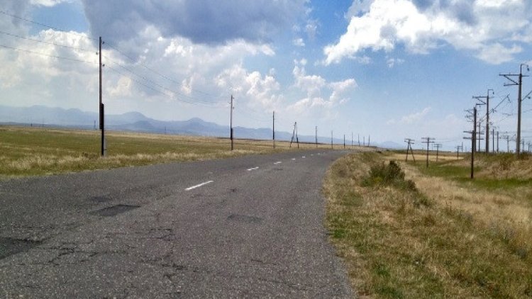    Ermənistan Türkiyə sərhədinə gedən yolda yeni körpü tikəcək   