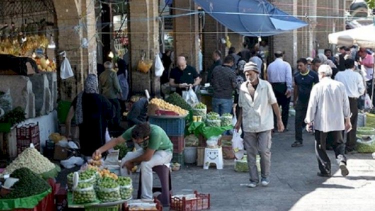    İranda yoxsulluq görünməmiş həddə çatdı    