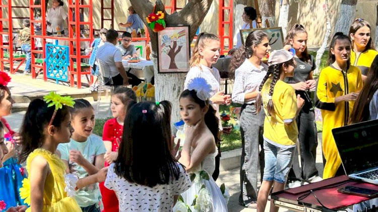    Paytaxtın uşaq evlər­ində bayram qeyd edilib    - Fotolar
