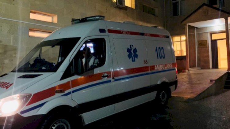    Bakıda təcili yardım maşını sürücüləri dalaşdı - Video   
